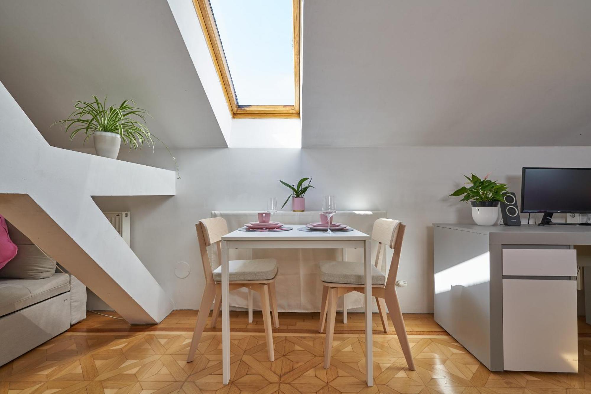 Big Apartment In Guesthouse Baden Eksteriør bilde